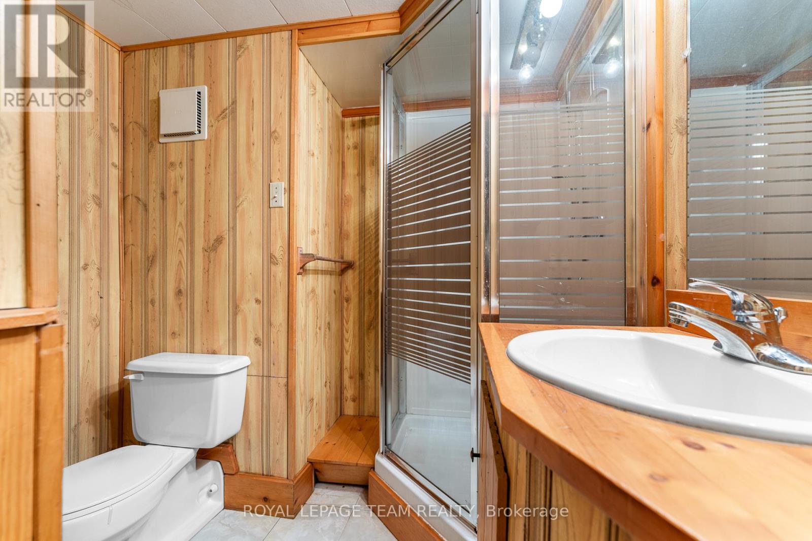 99 Seabrooke Drive