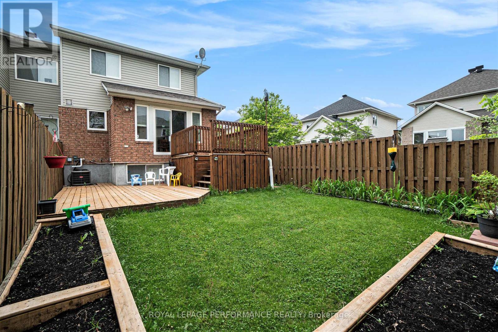 533 Wild Shore Crescent