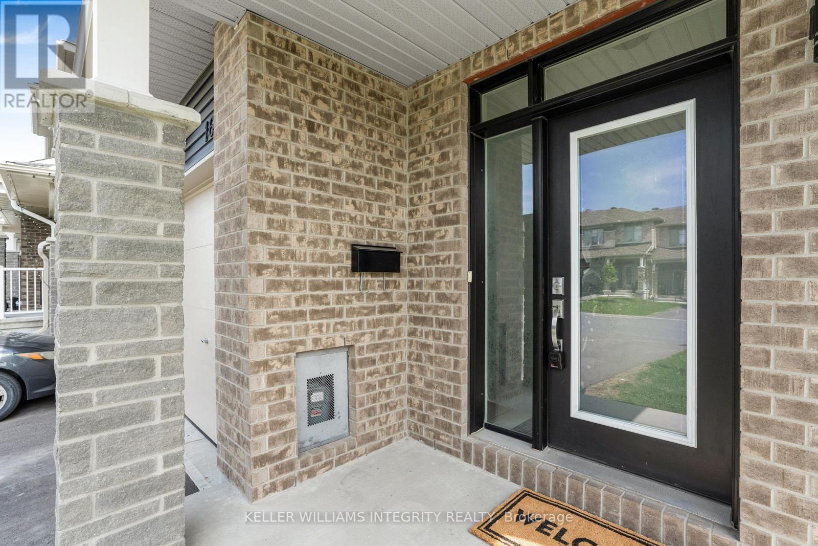 168 Turquoise Street