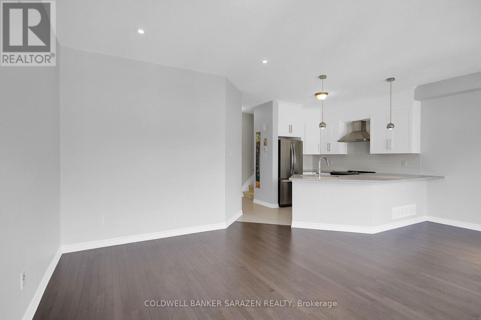 438 Meadowbreeze Drive