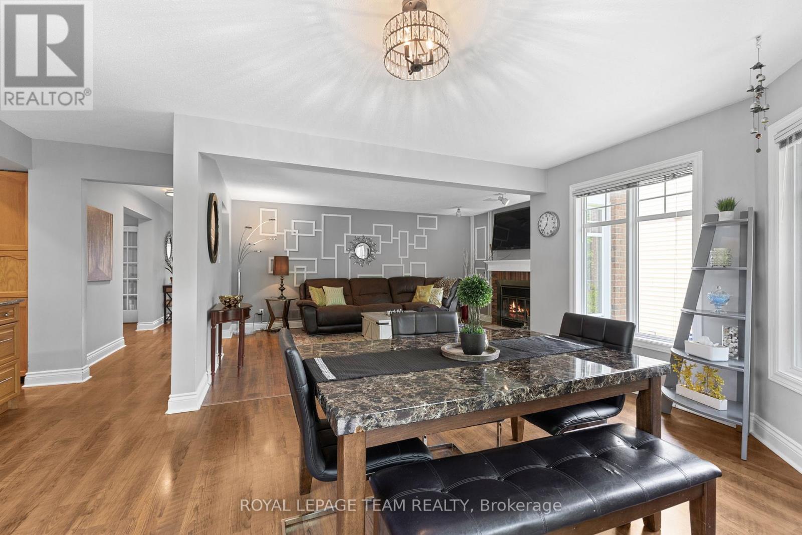 81 Chickasaw Crescent