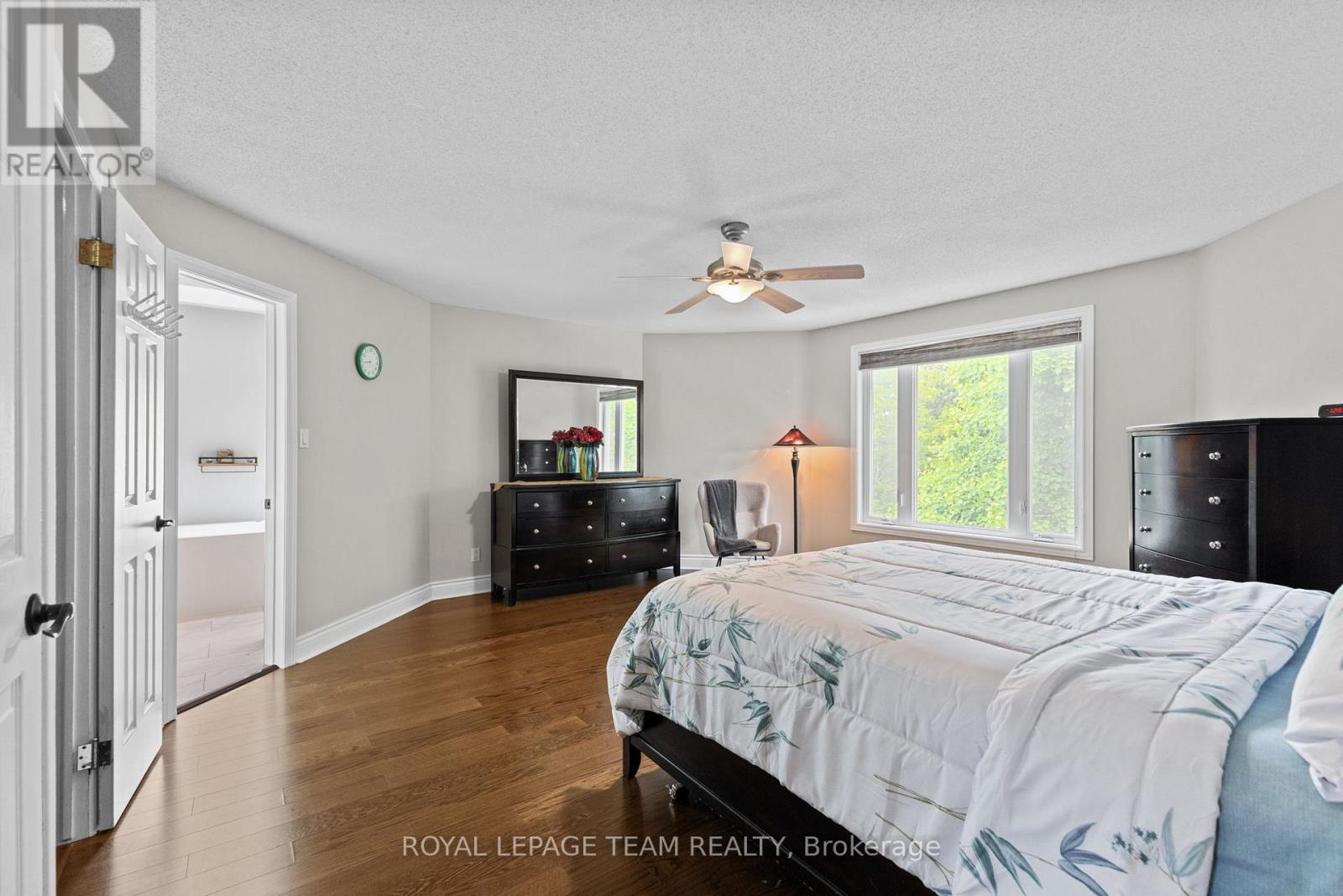 81 Chickasaw Crescent