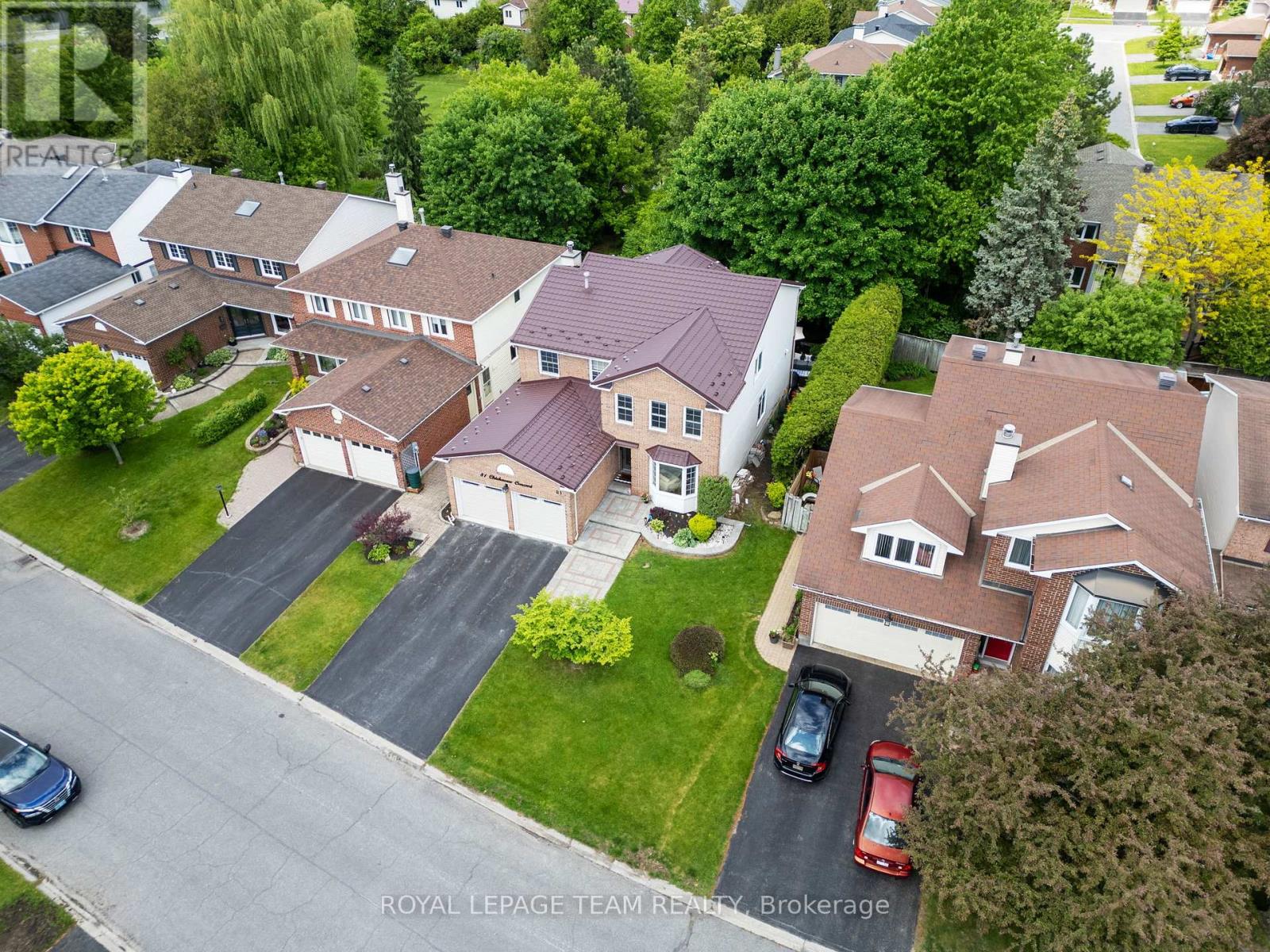 81 Chickasaw Crescent