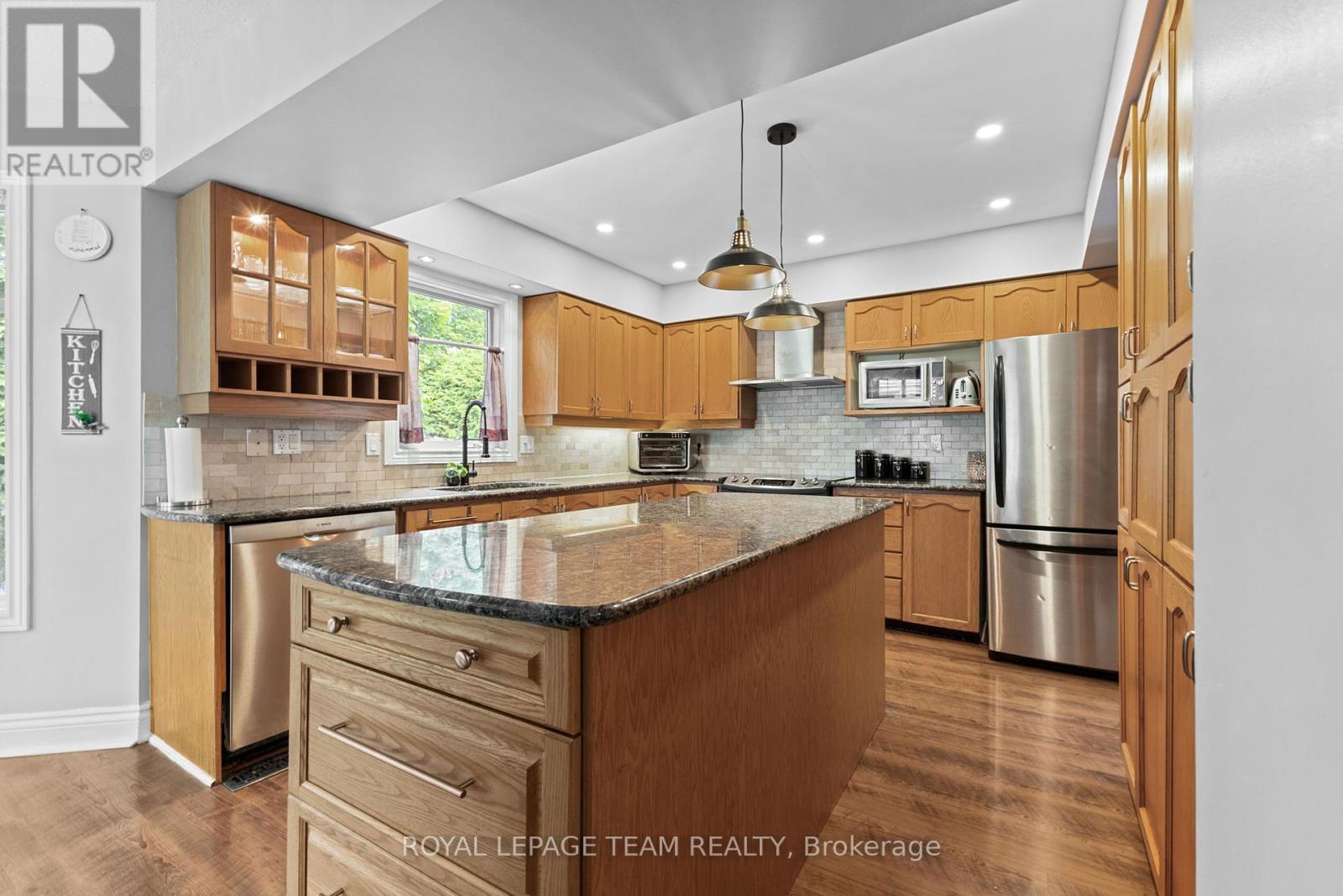 81 Chickasaw Crescent
