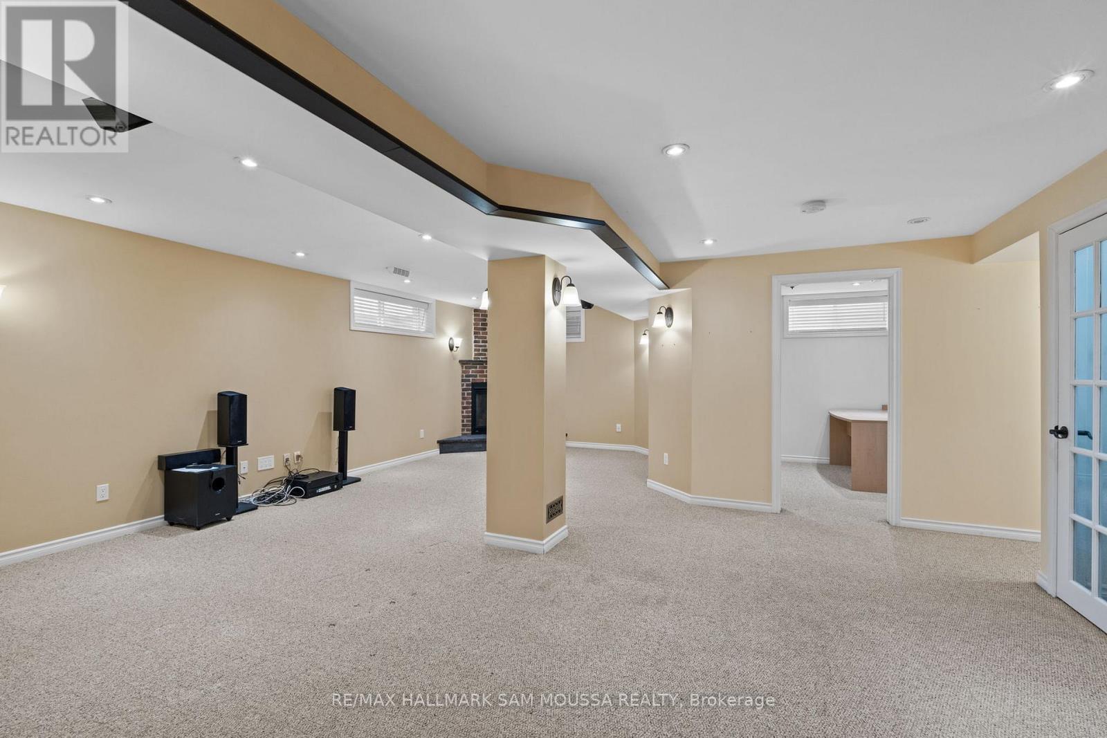 731 Vermillion Drive