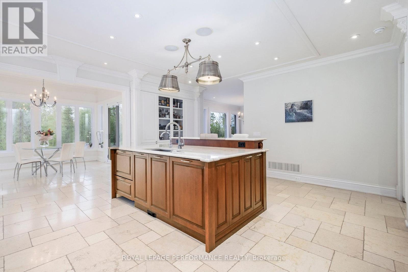 1413 Blackhorse Court