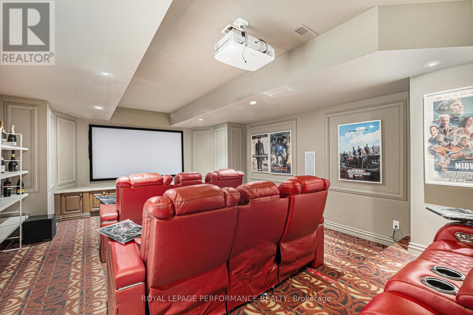 1413 Blackhorse Court