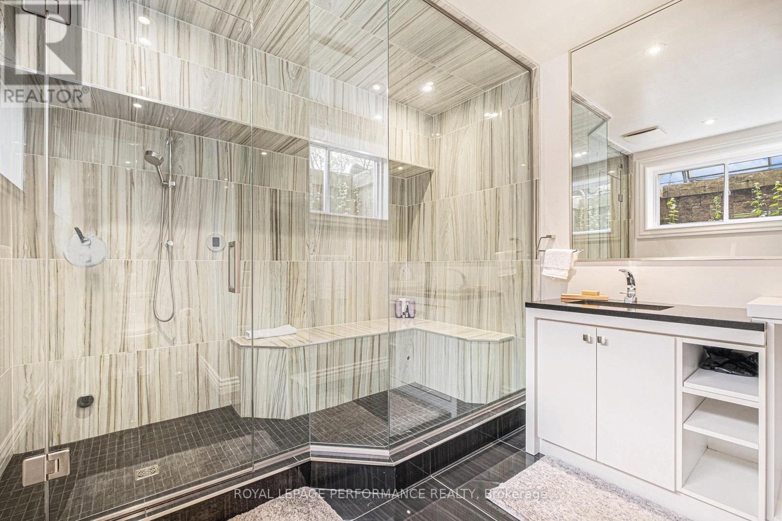 1413 Blackhorse Court