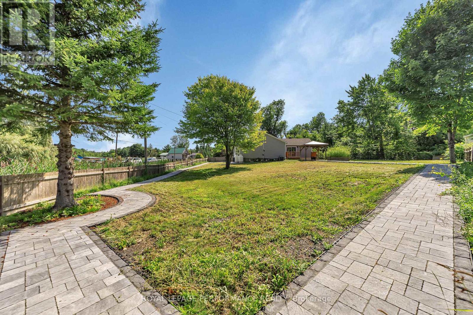 6200 Russell Road