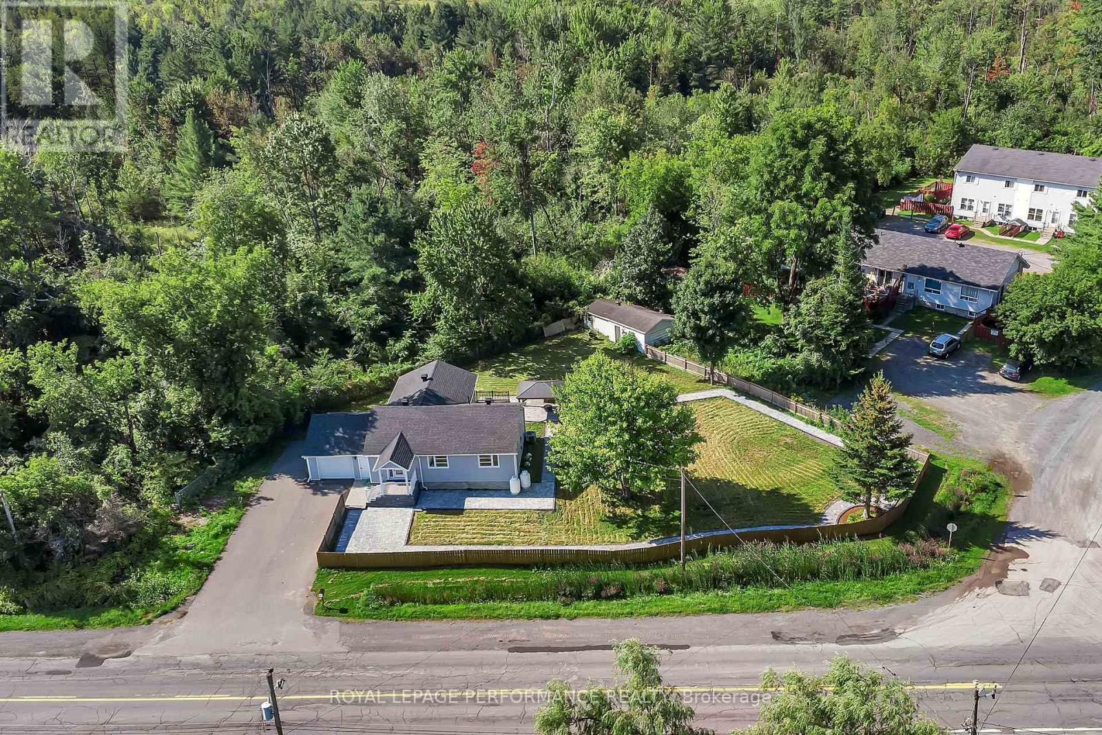 6200 Russell Road