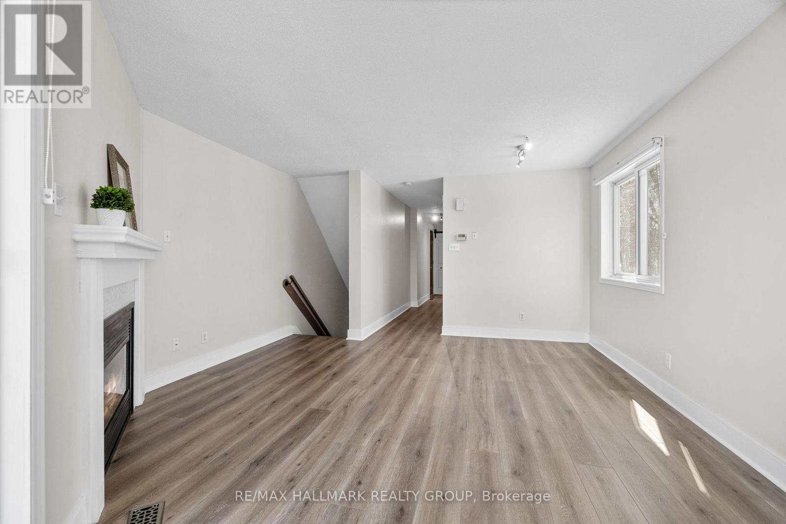 25 - 1400 Wildberry Court