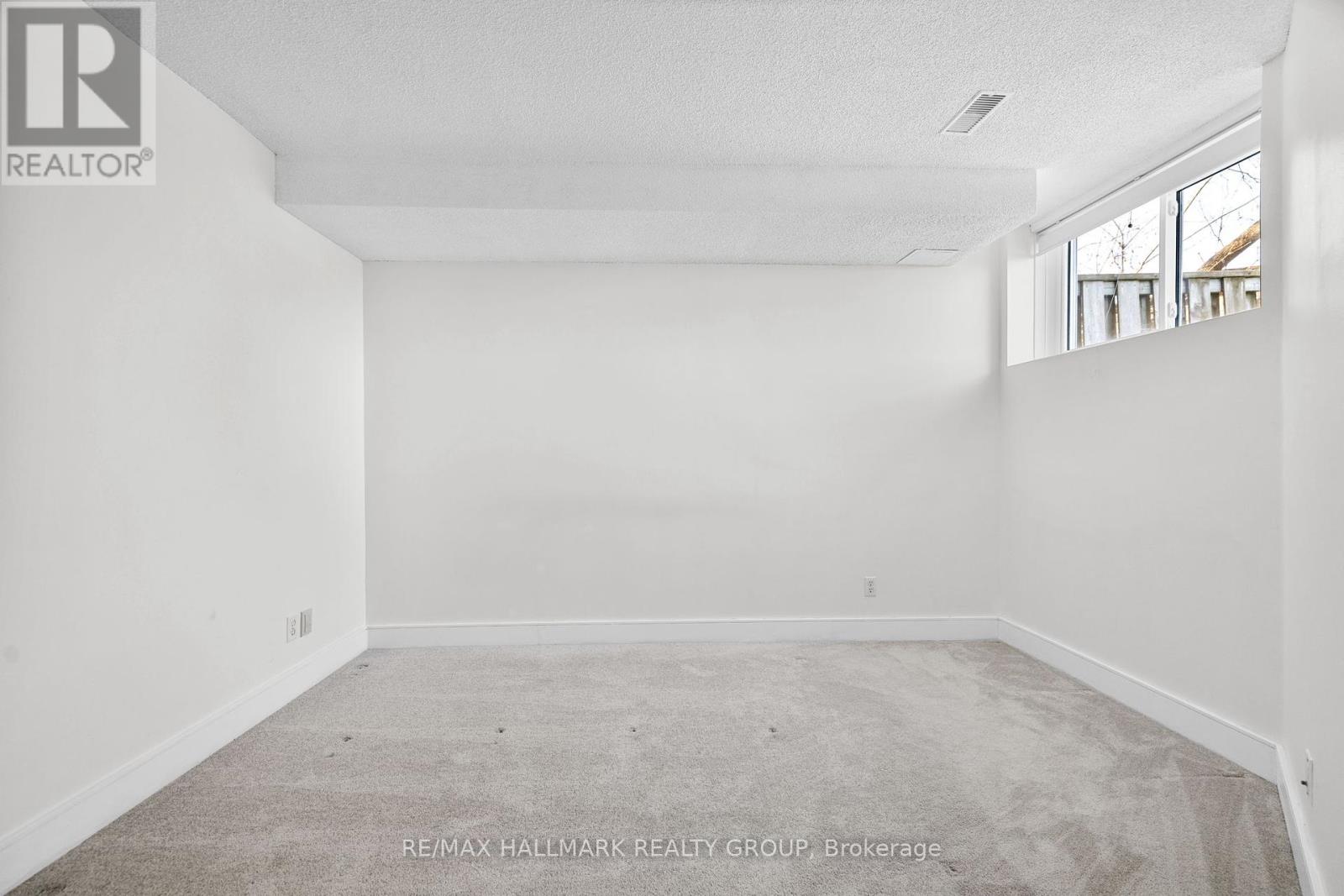 25 - 1400 Wildberry Court