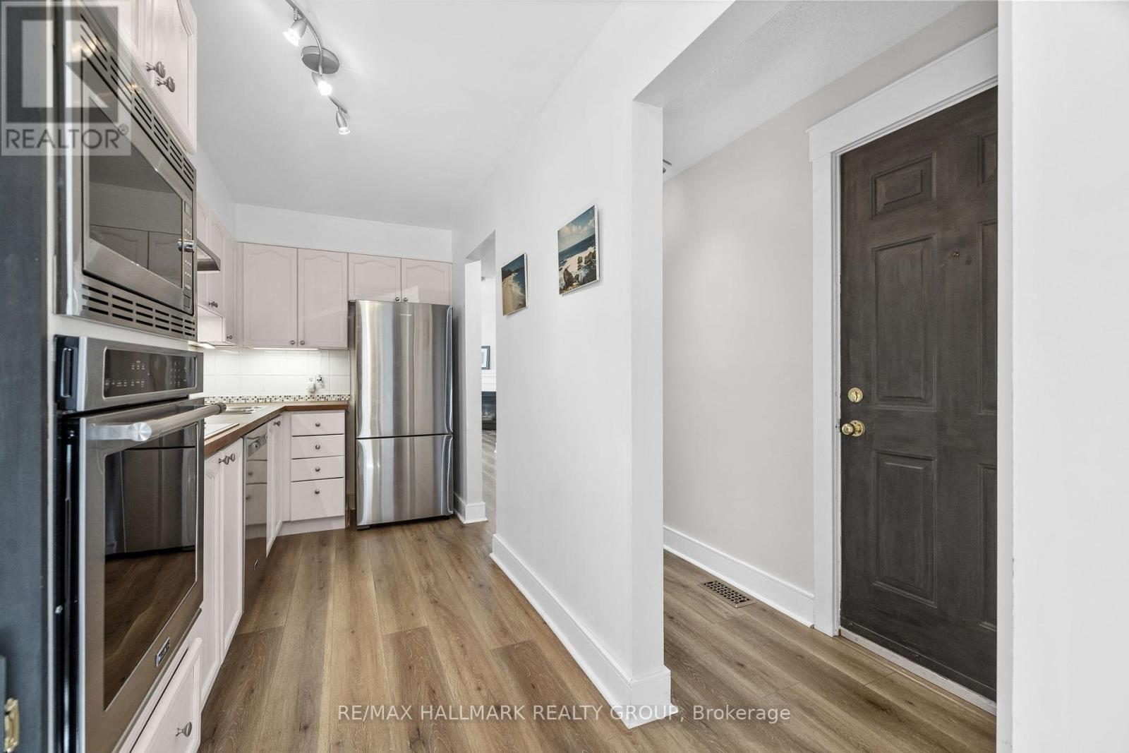 25 - 1400 Wildberry Court