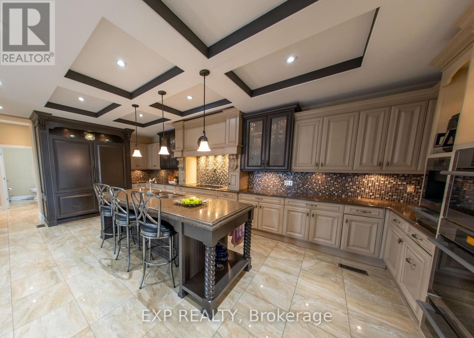 2754 Eagleson Road