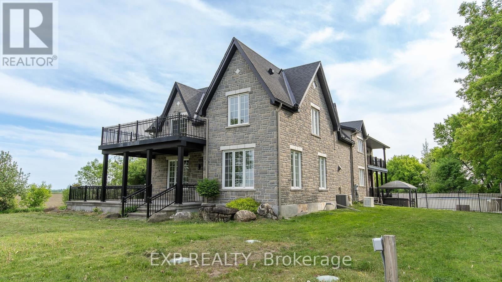 2754 Eagleson Road
