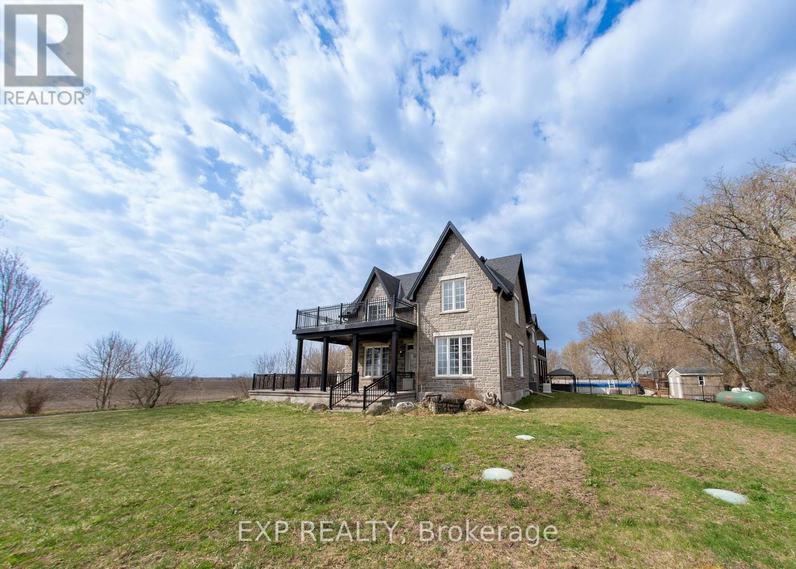 2754 Eagleson Road
