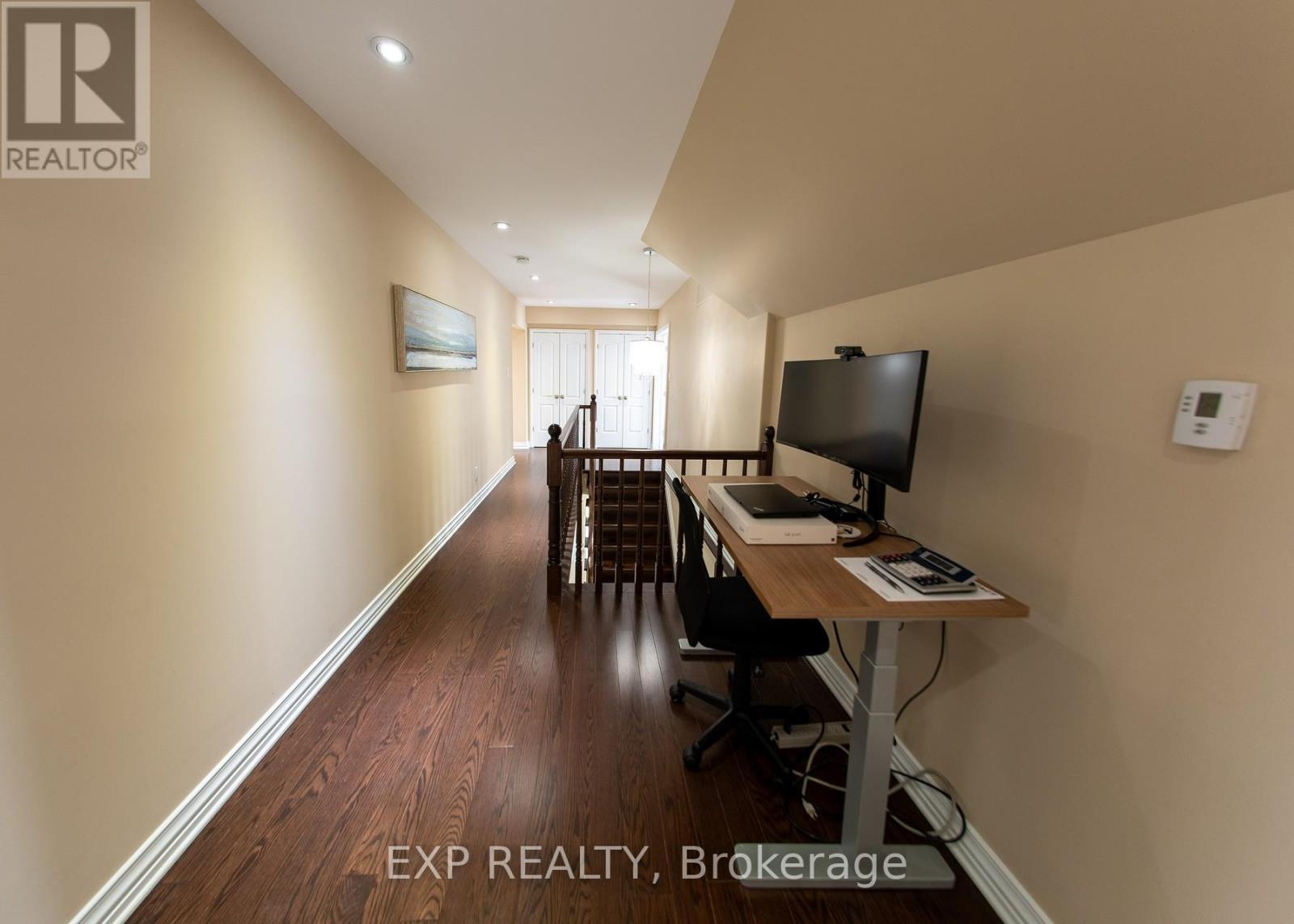 2754 Eagleson Road