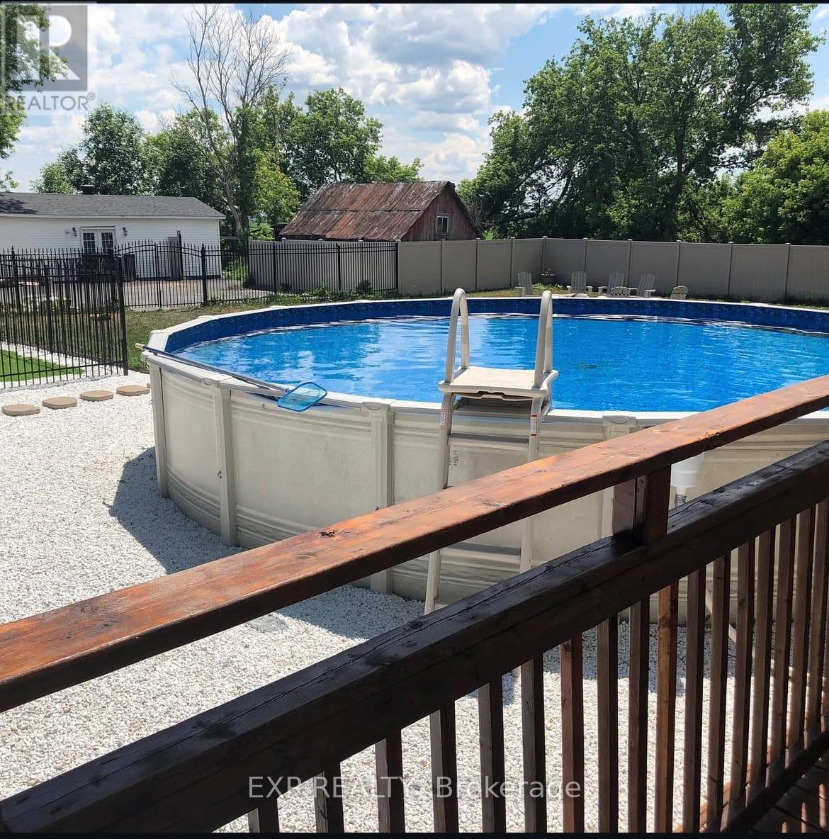 2754 Eagleson Road