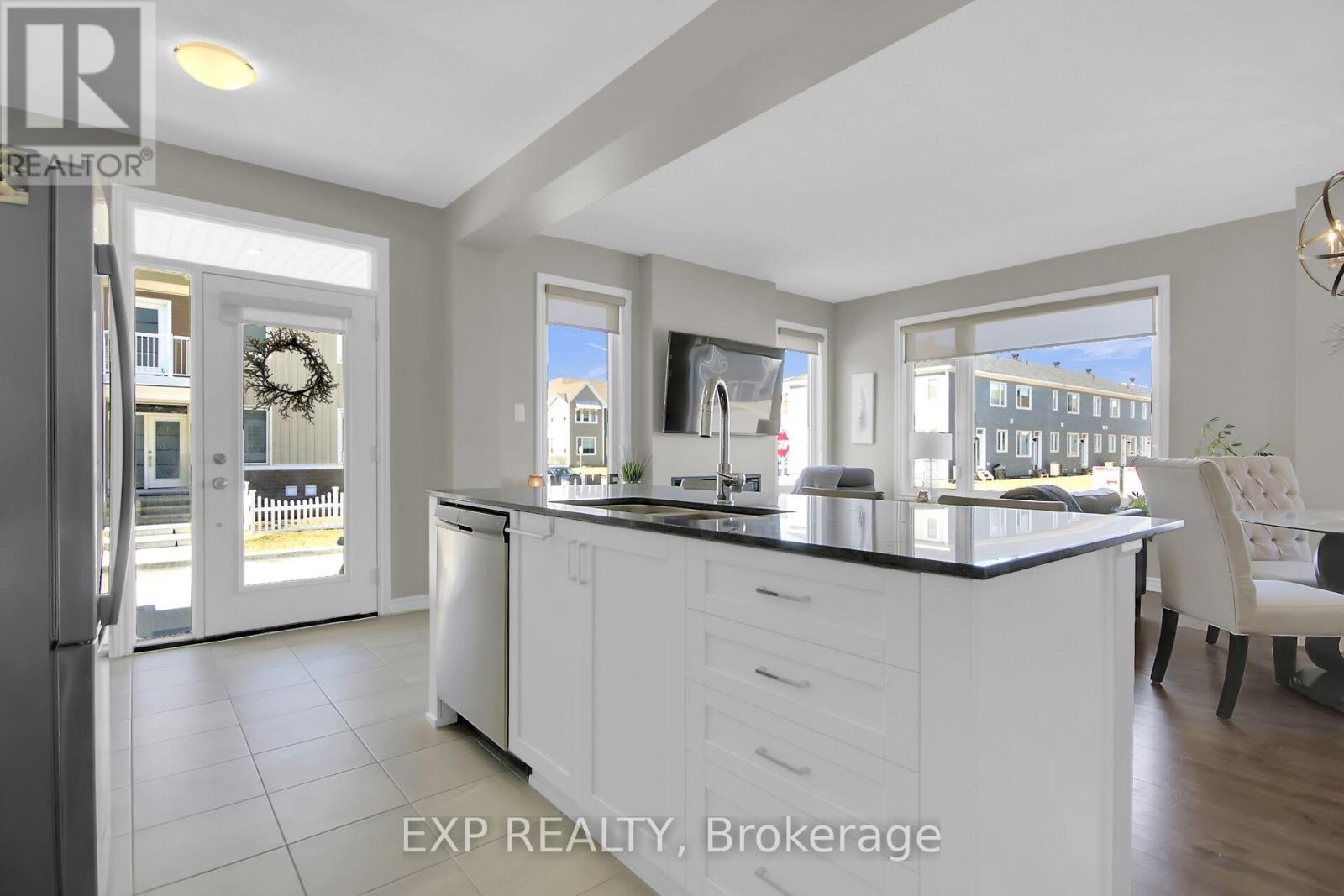 814 Bascule Place