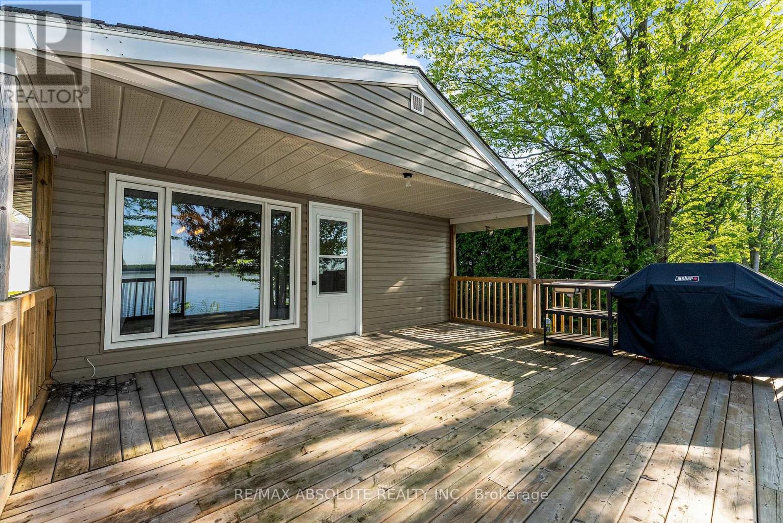 33 B Oakdale Lane