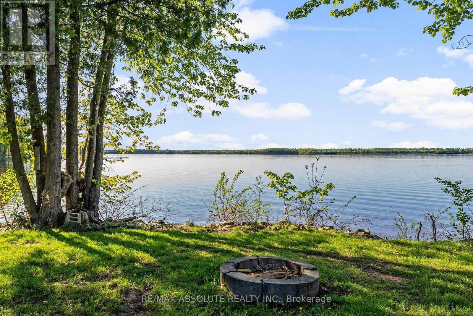 33 B Oakdale Lane