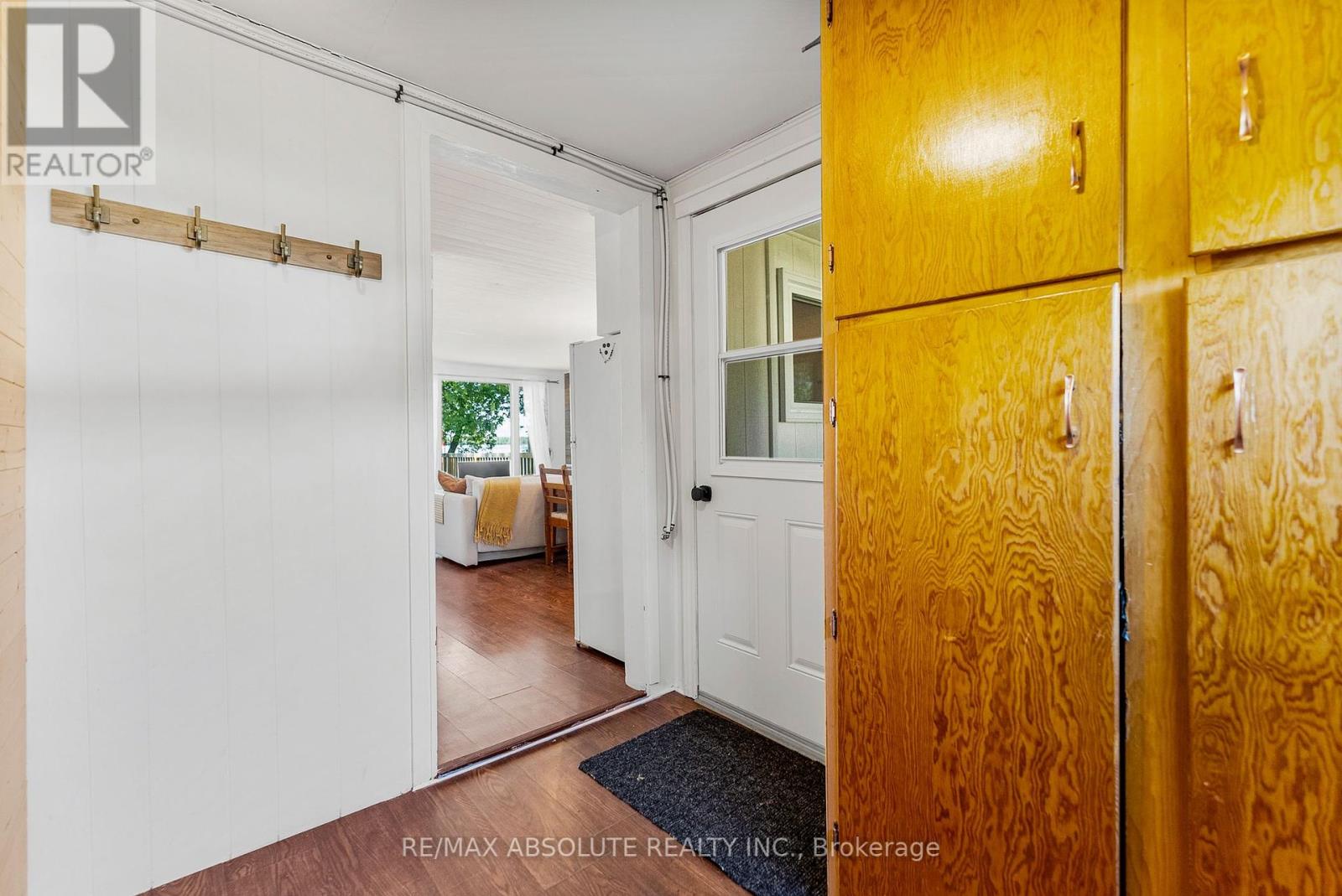 33 B Oakdale Lane