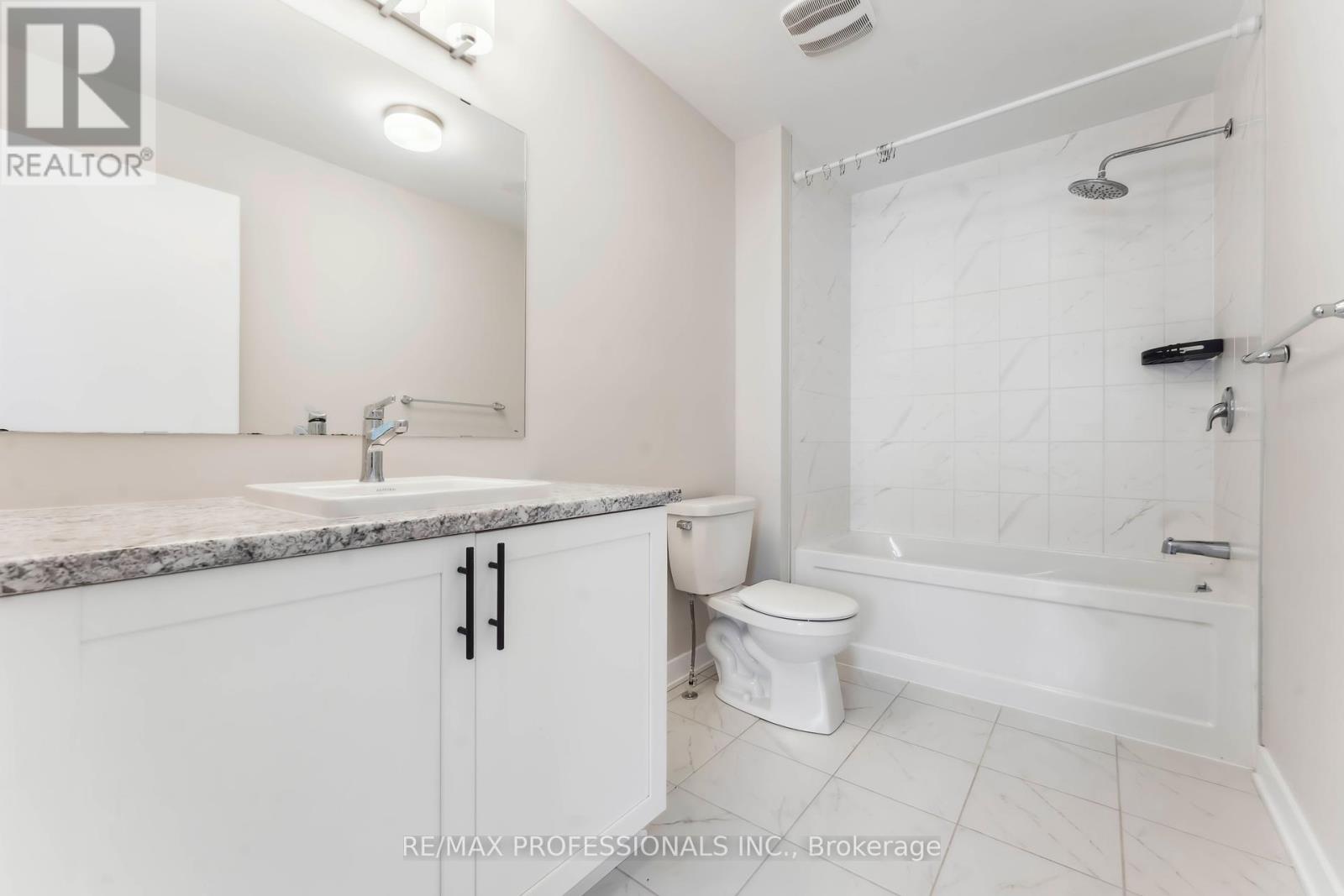 826 Bascule Place