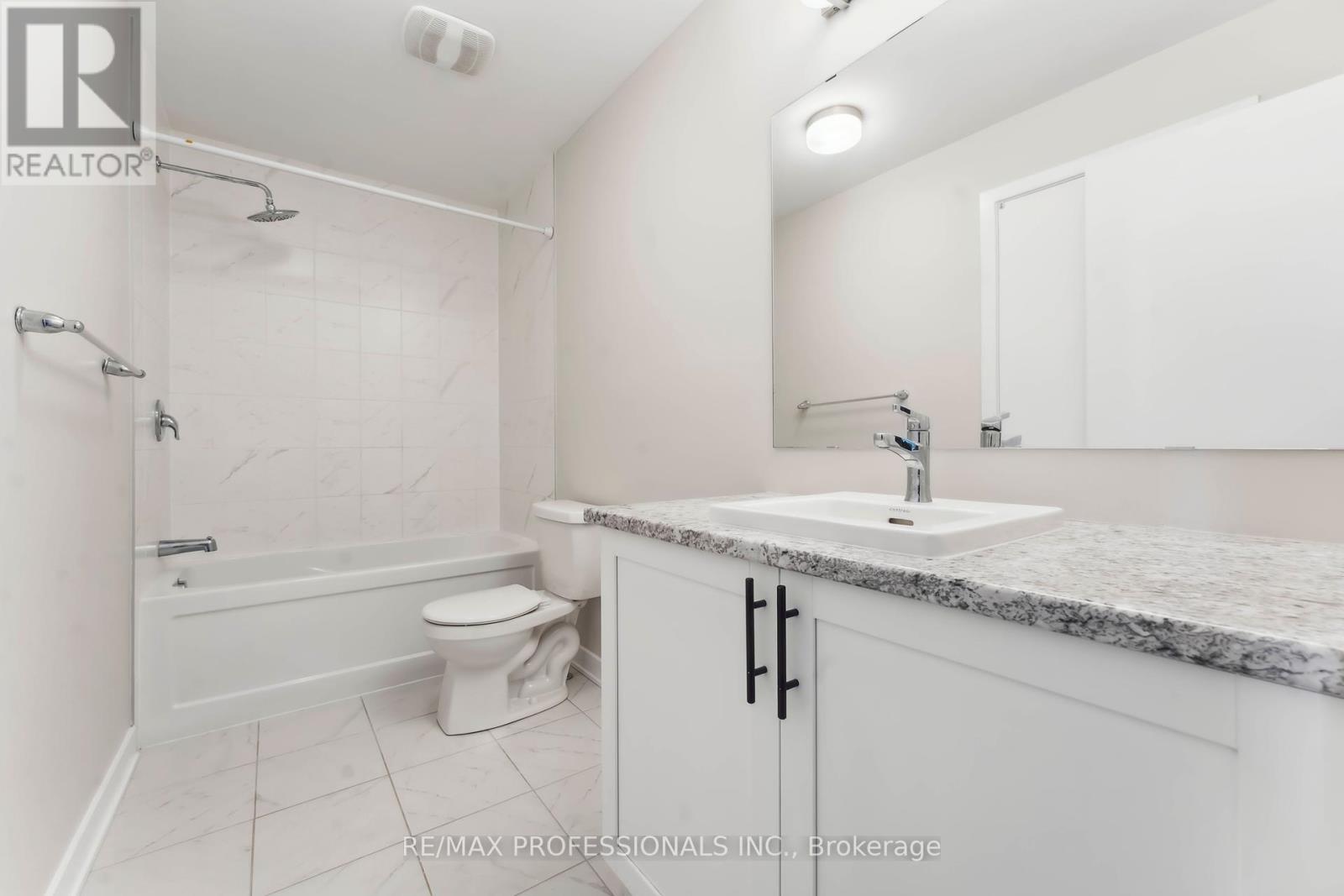 826 Bascule Place