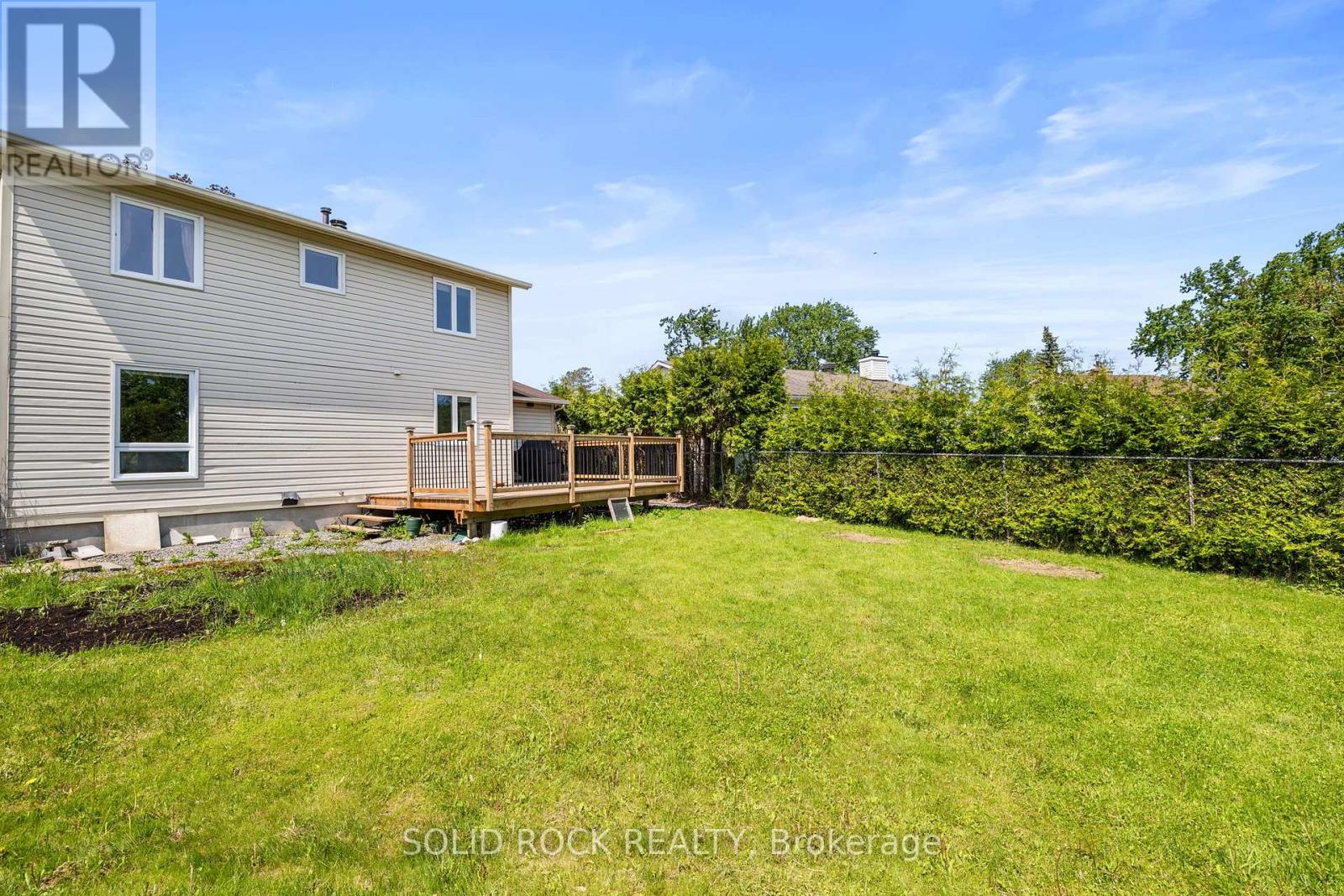 1631 Charbonneau Street