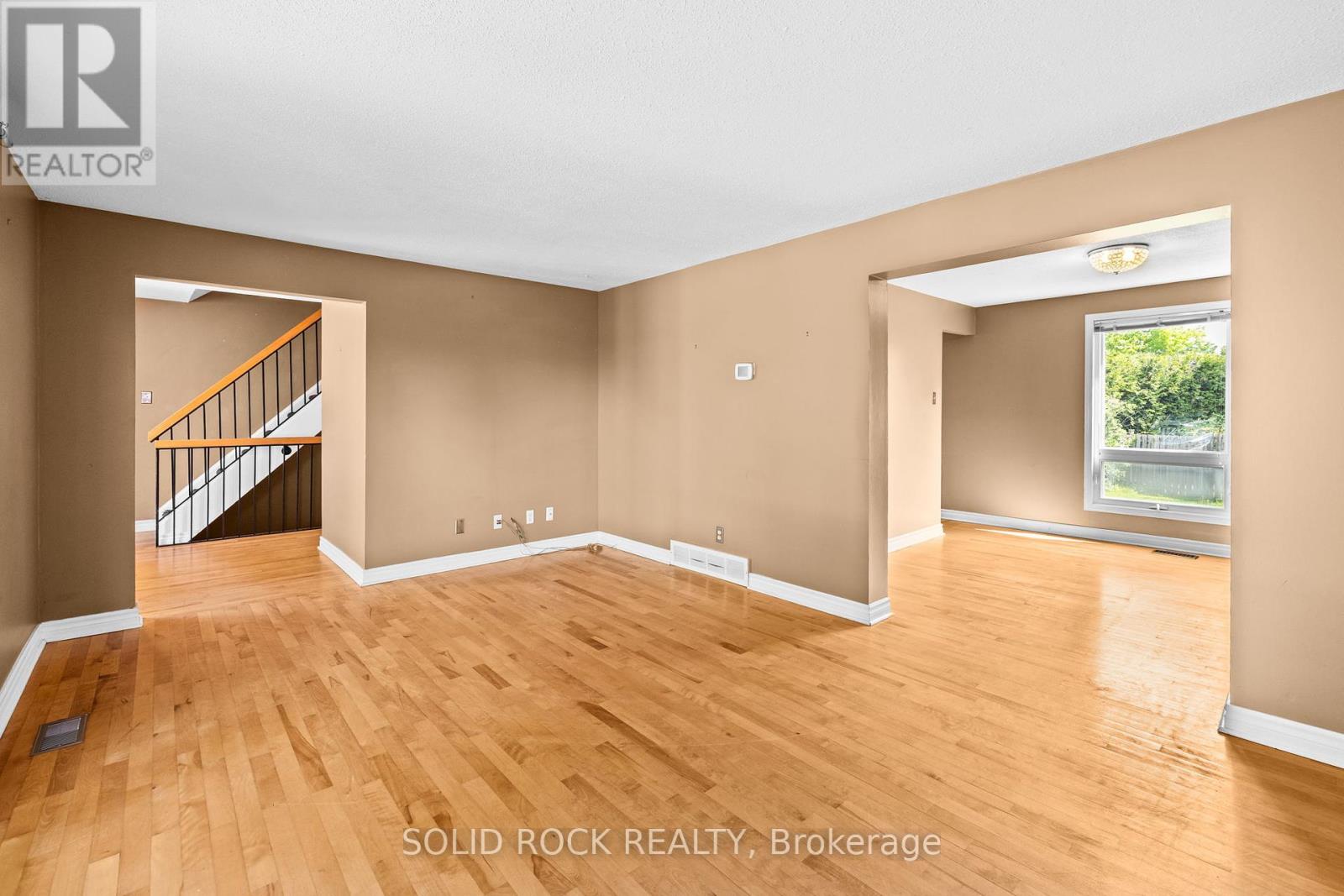 1631 Charbonneau Street