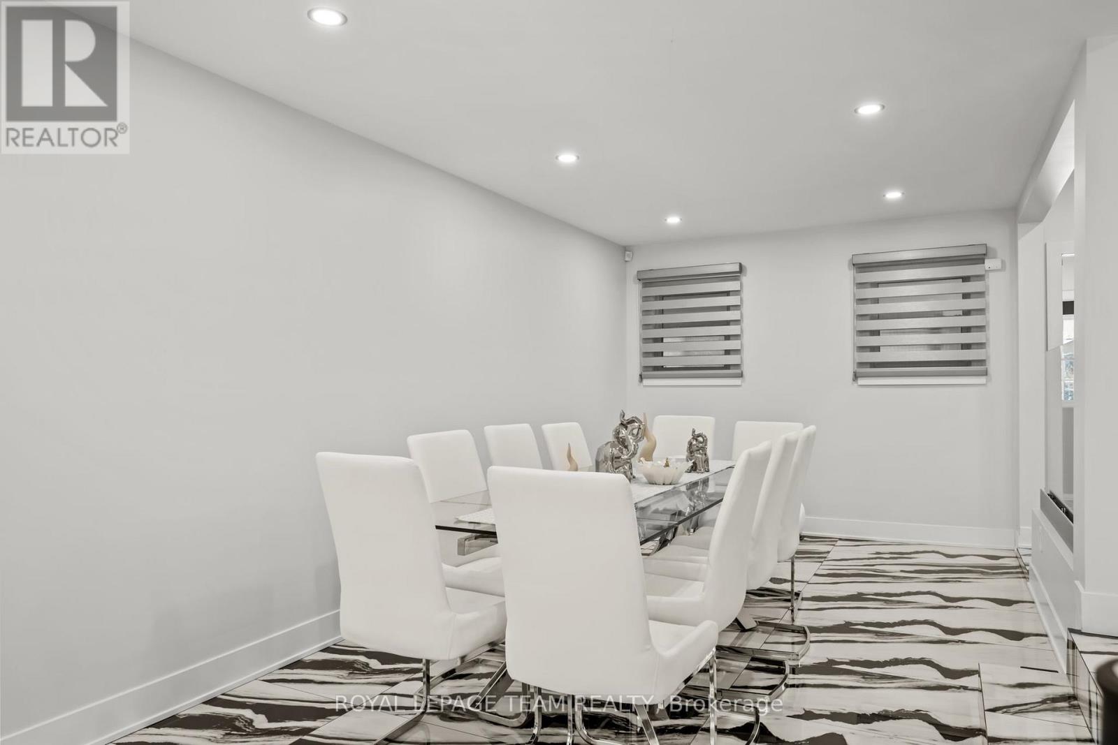 1373 Normandy Crescent