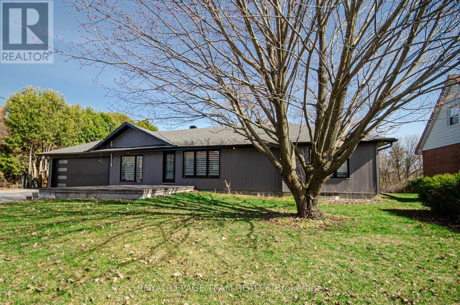 1373 Normandy Crescent