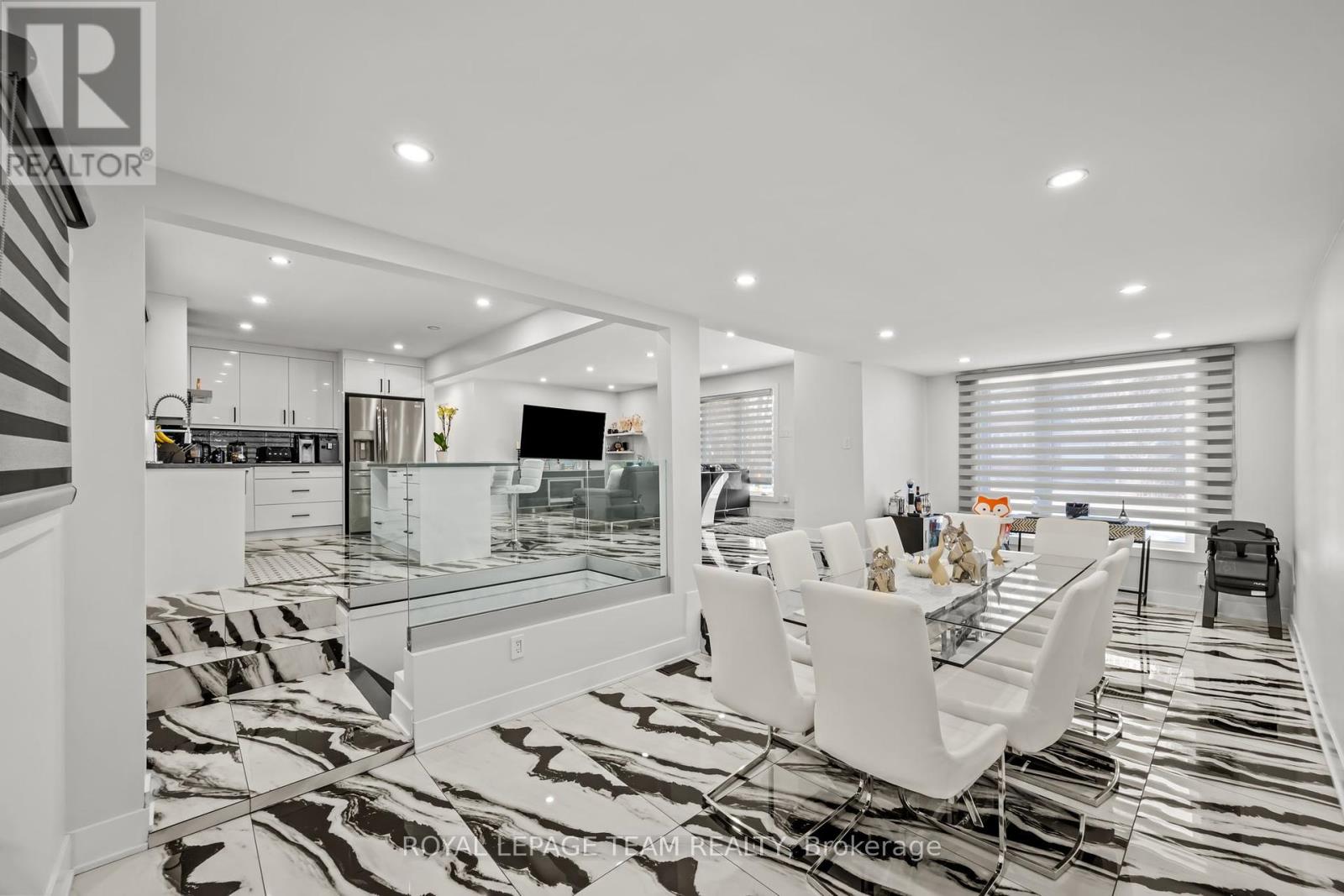 1373 Normandy Crescent