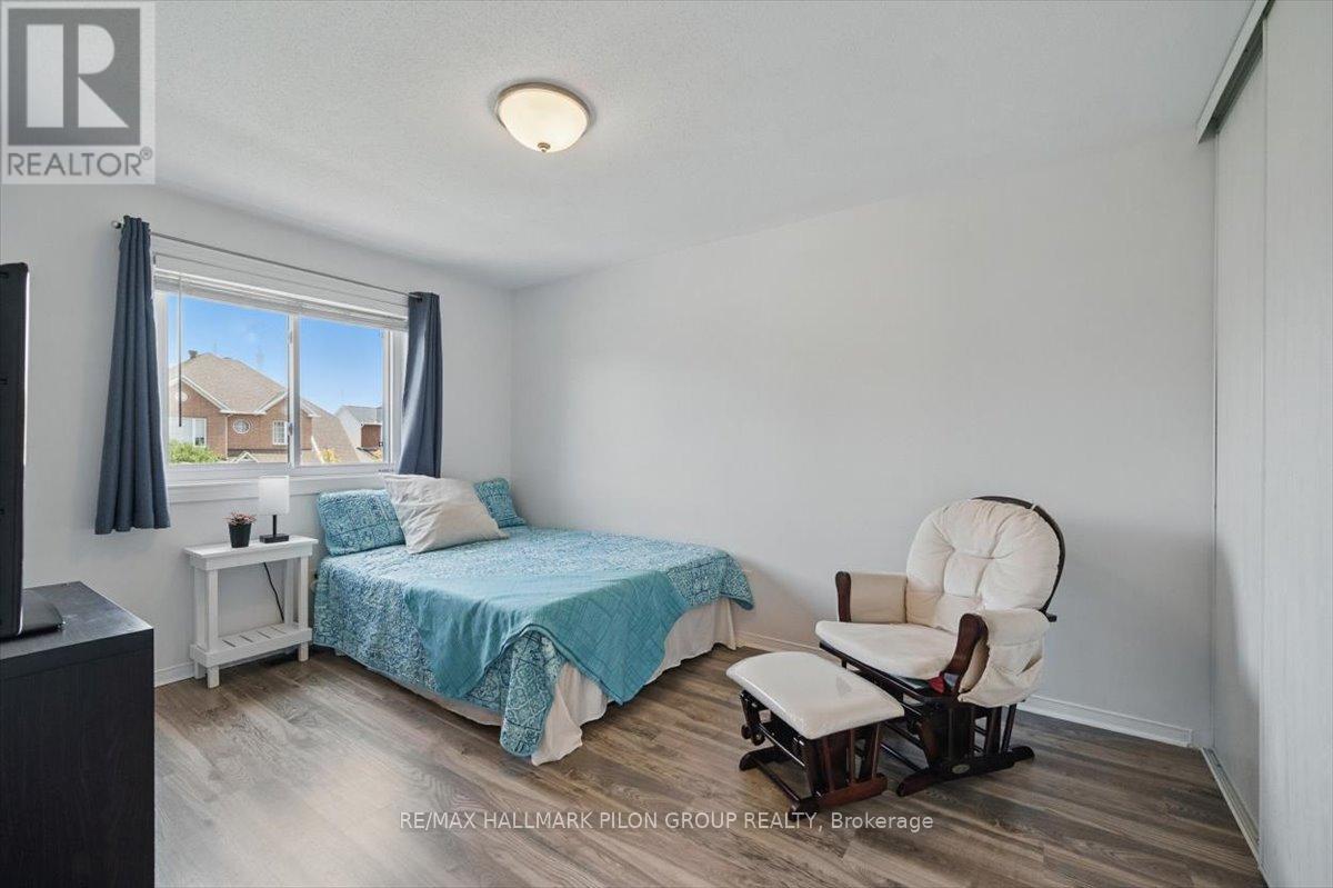 2112 Esprit Drive