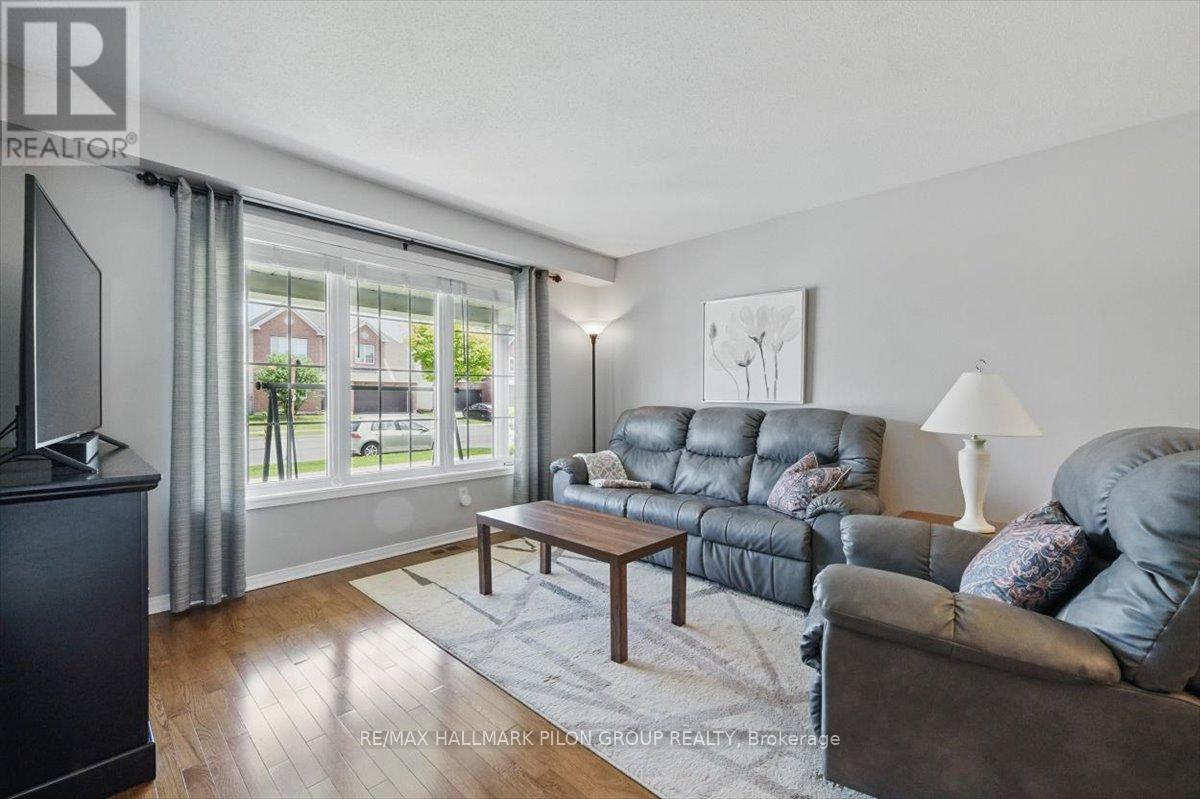 2112 Esprit Drive