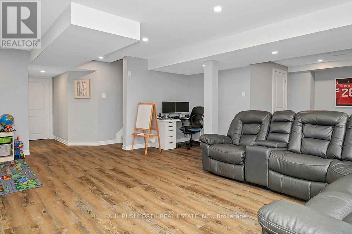64 Knockaderry Crescent