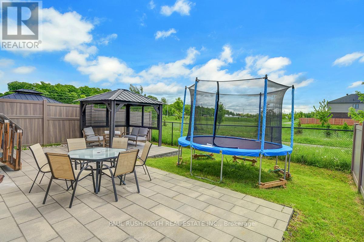 64 Knockaderry Crescent