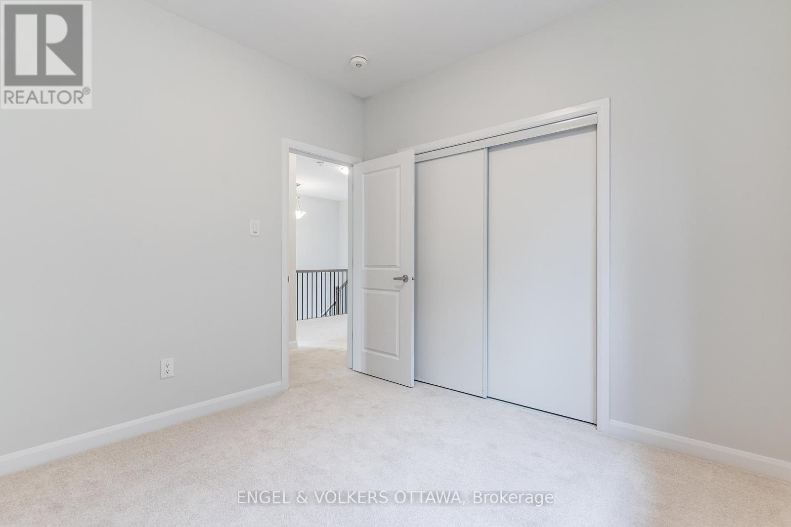 325 Elsie Macgill Walk