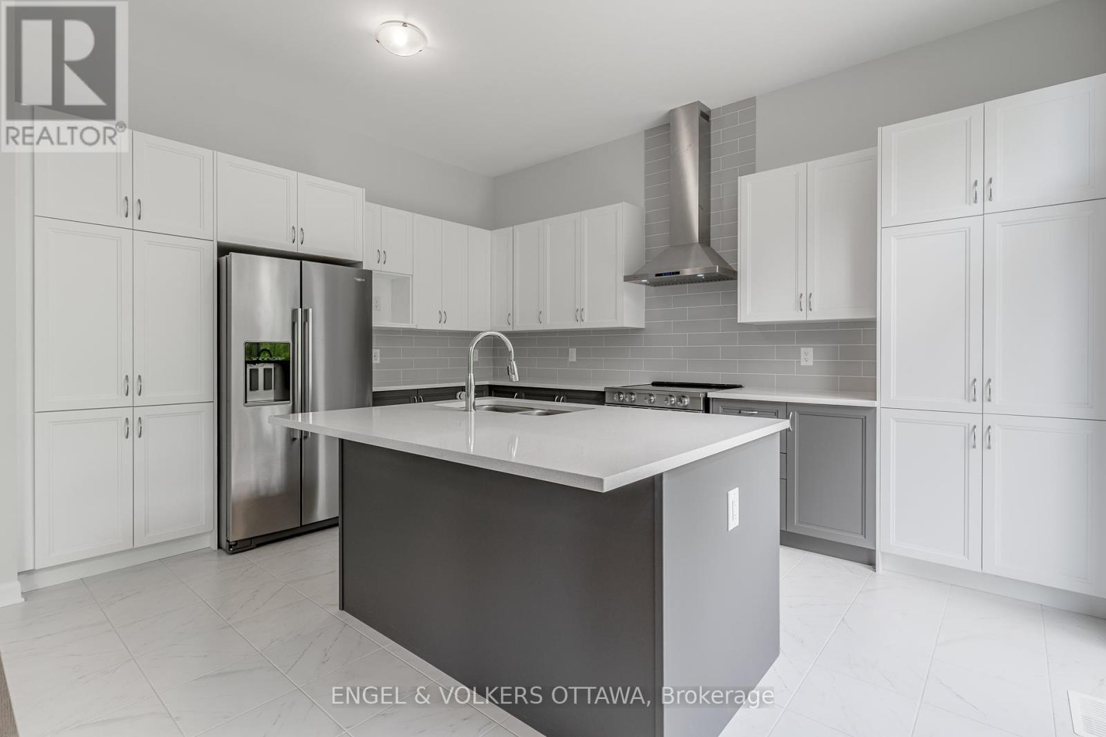 333 Elsie Macgill Walk