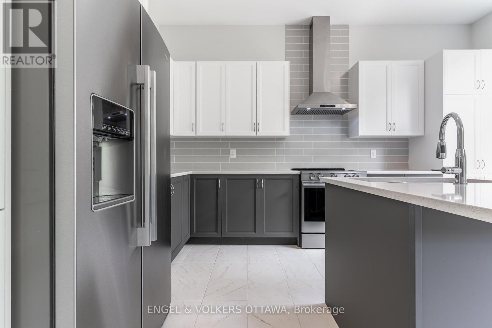 333 Elsie Macgill Walk