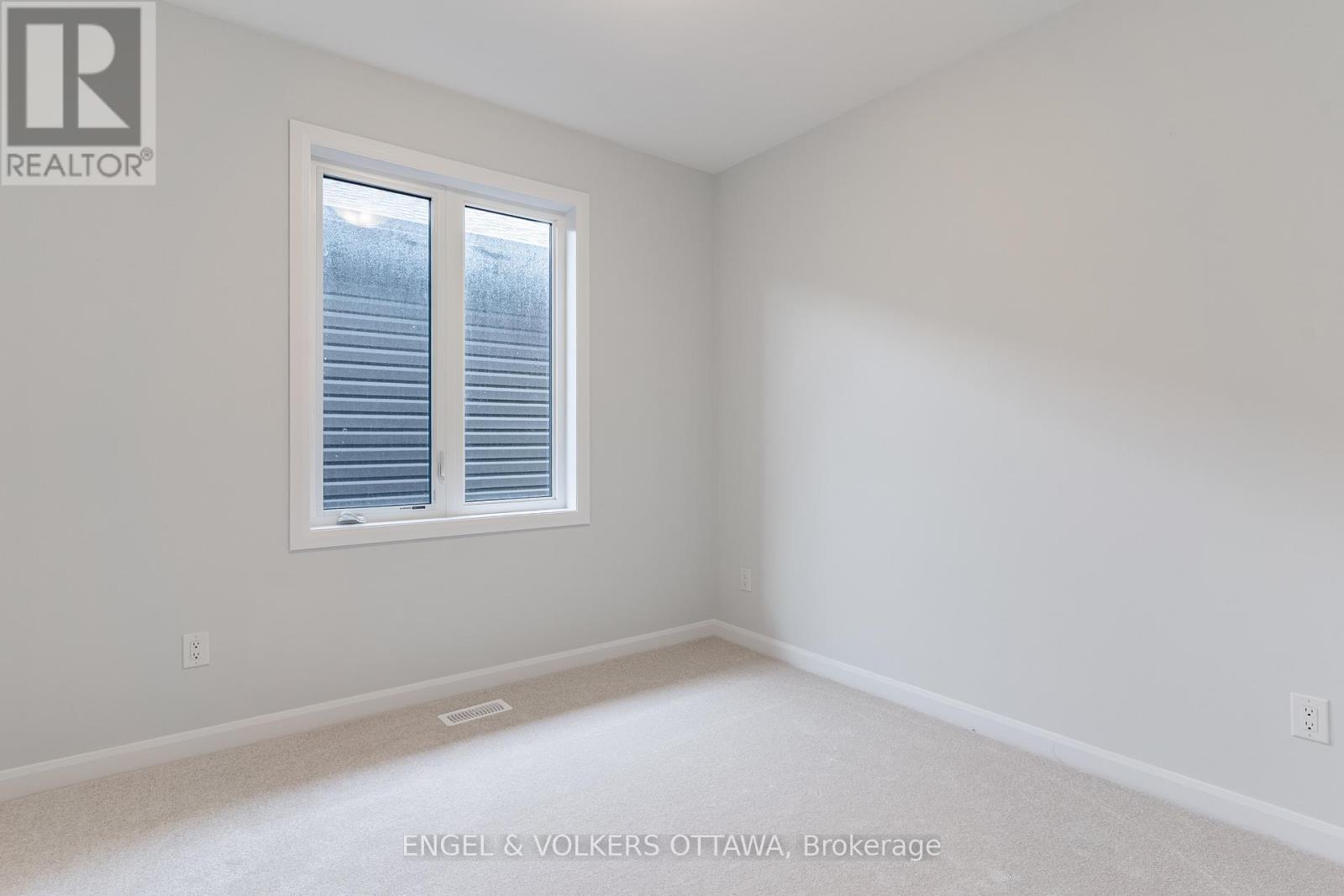 333 Elsie Macgill Walk
