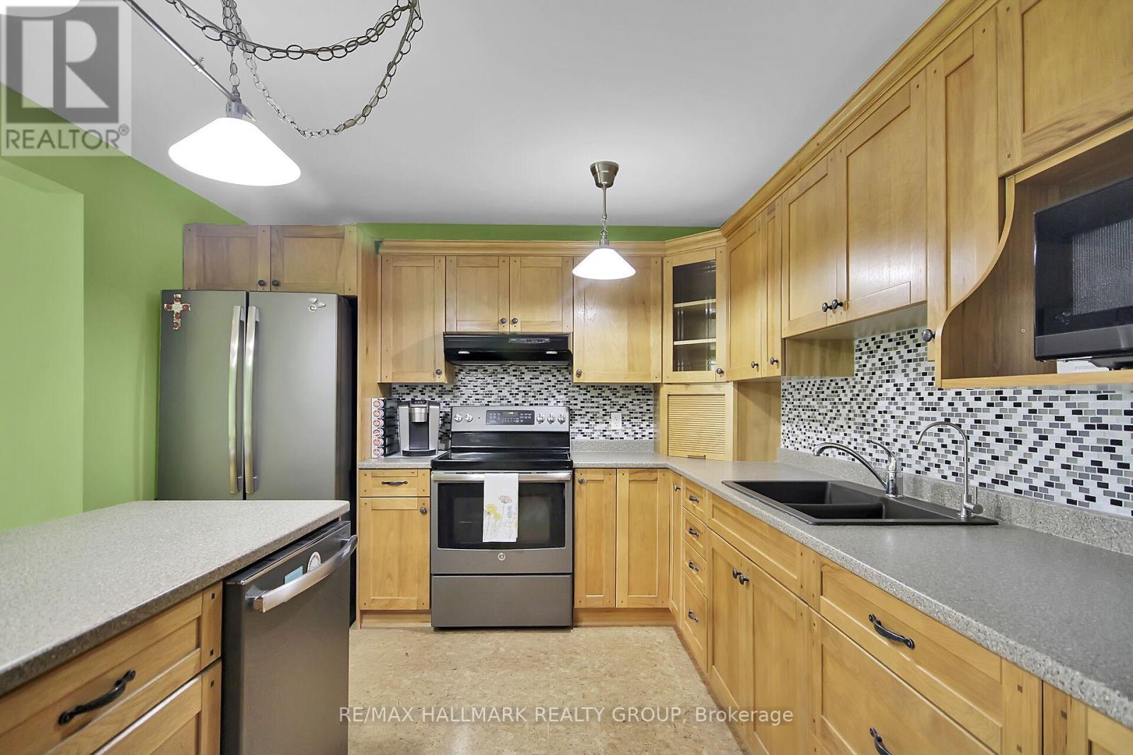 8441 Mitch Owens Drive