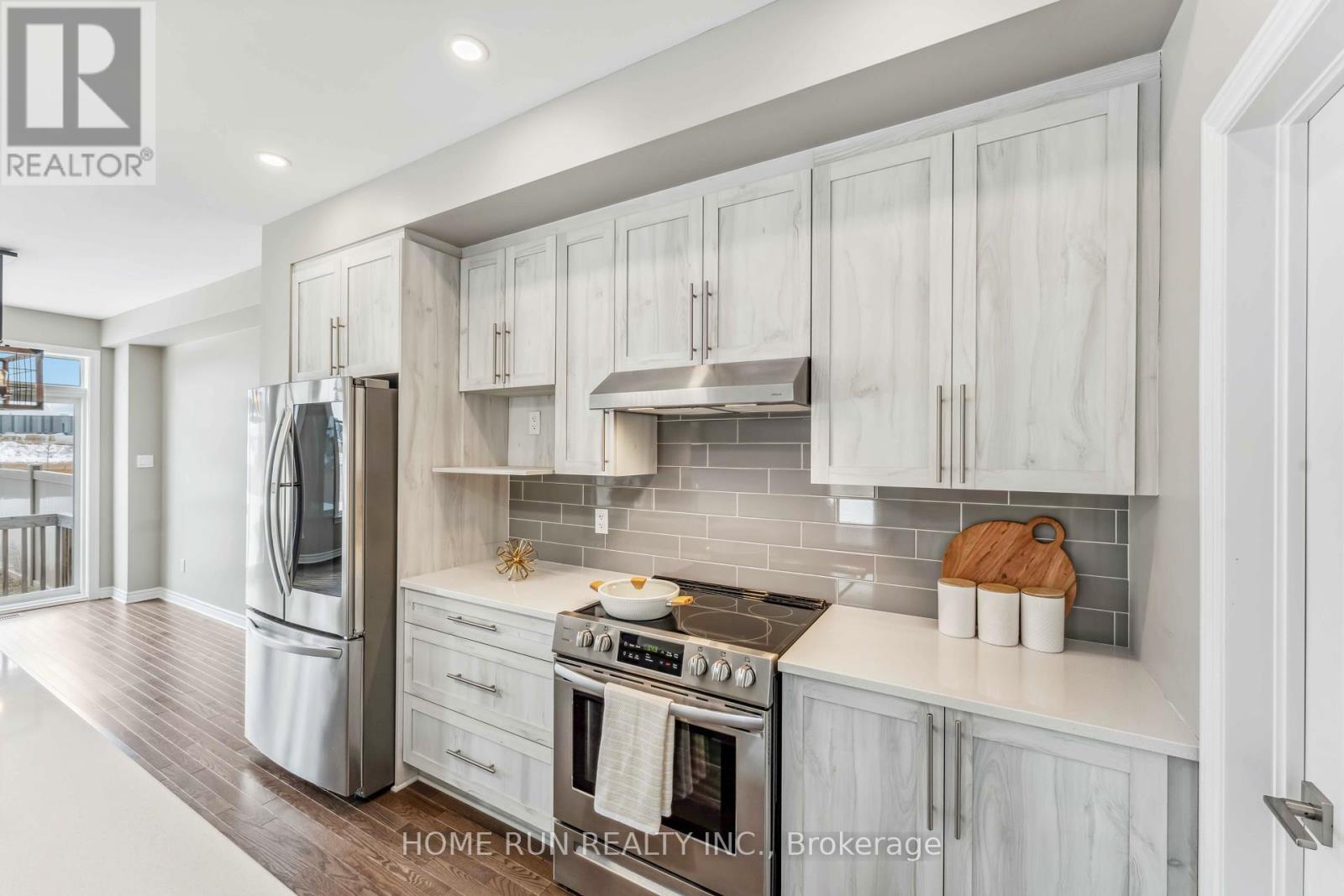 551 Sonmarg Crescent