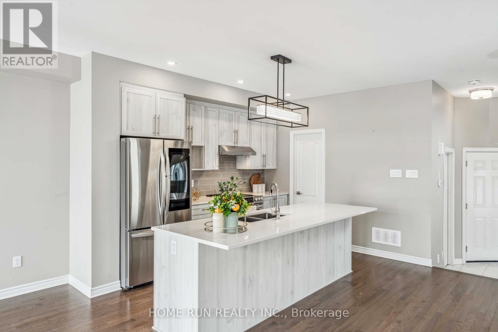 551 Sonmarg Crescent