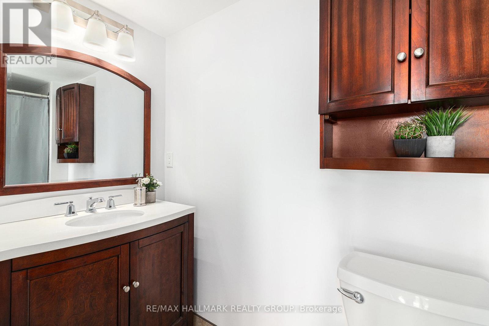 1407 - 2759 Carousel Crescent