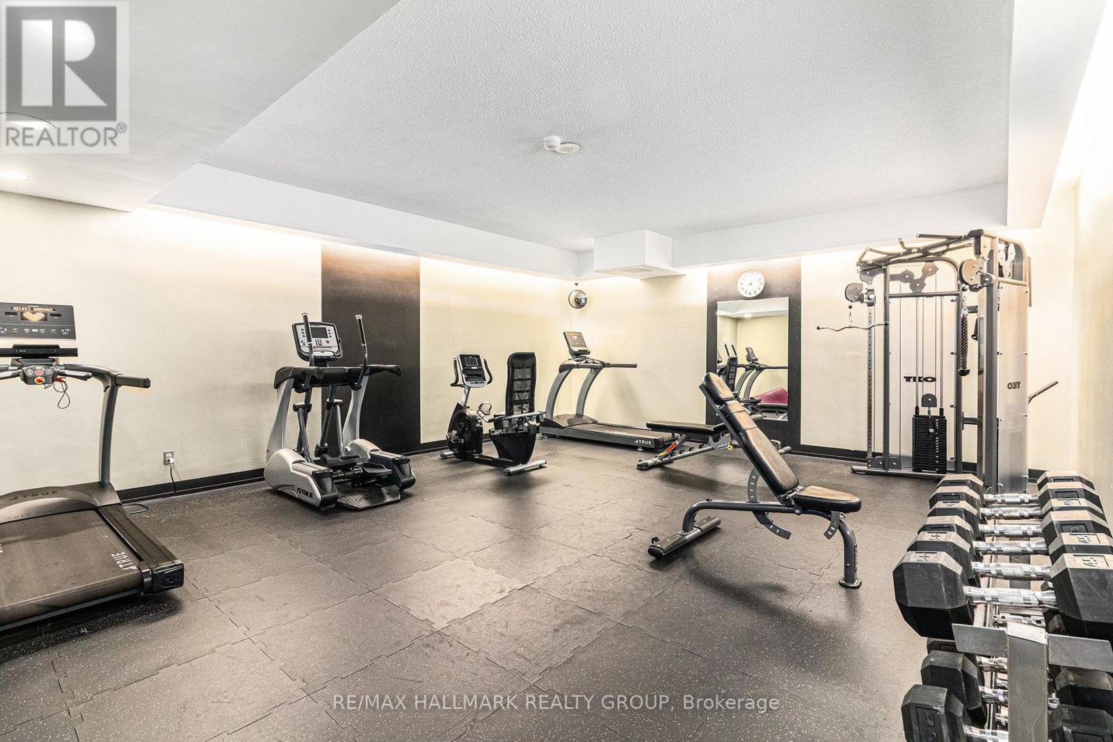 1407 - 2759 Carousel Crescent