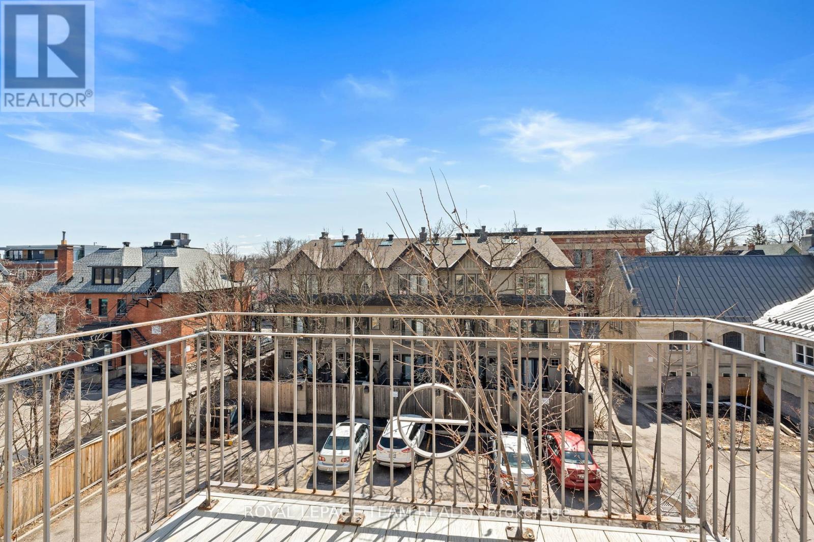 304 - 130 Glebe Avenue