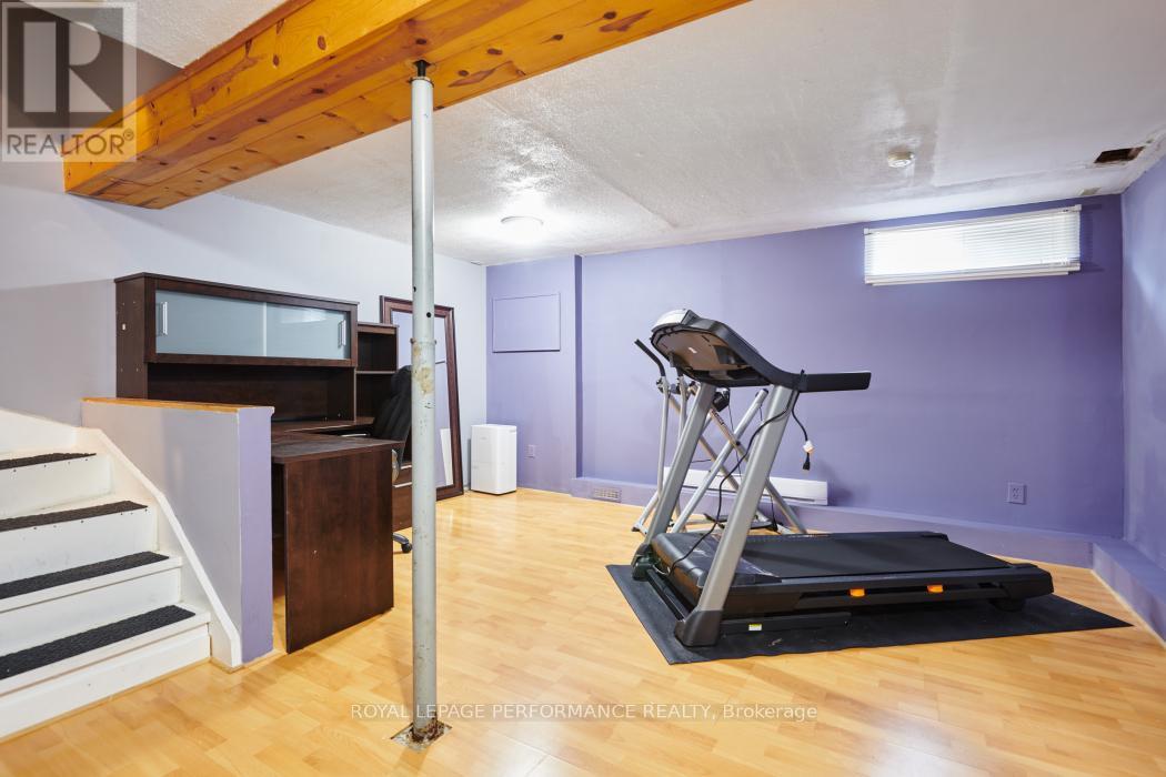 61 - 3344 Uplands Drive