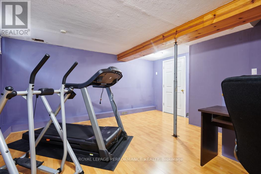 61 - 3344 Uplands Drive
