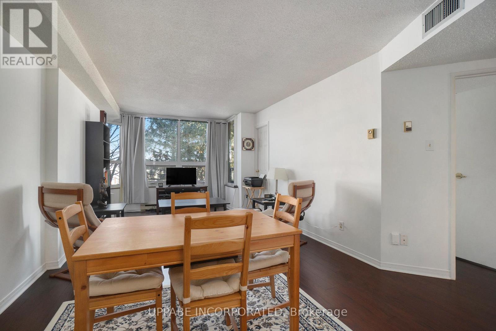 202 - 1500 Riverside Drive